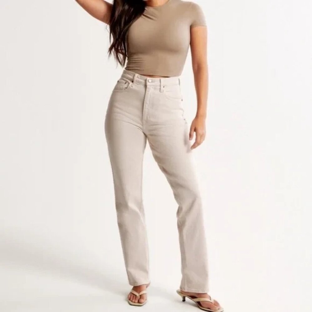 ABERCROMBIE & FITCH-NWT-Women's Ivory The 90s Straight Denim Jeans-Size 33/16L